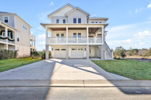 8136 Grand Harbour Court