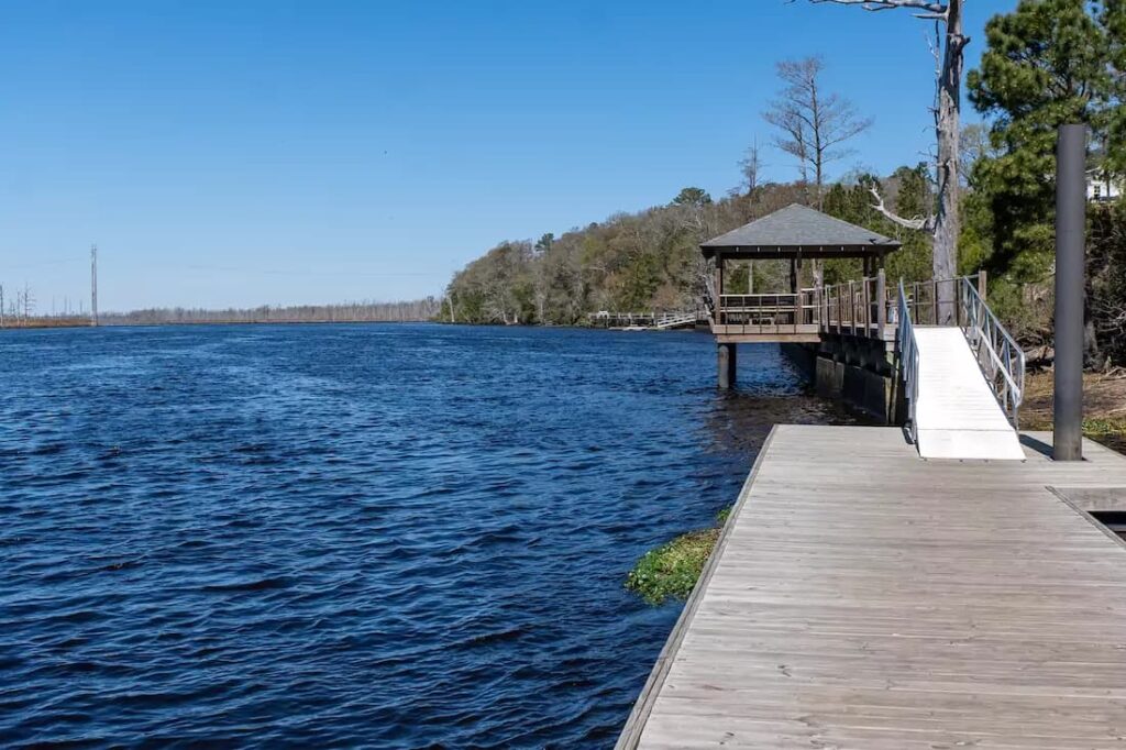 River-Bluffs Riverfront